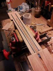 neck with cf inserts and d/a truss rod.