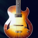 # 42 Hybrid  jazz guitar with florentine 2024